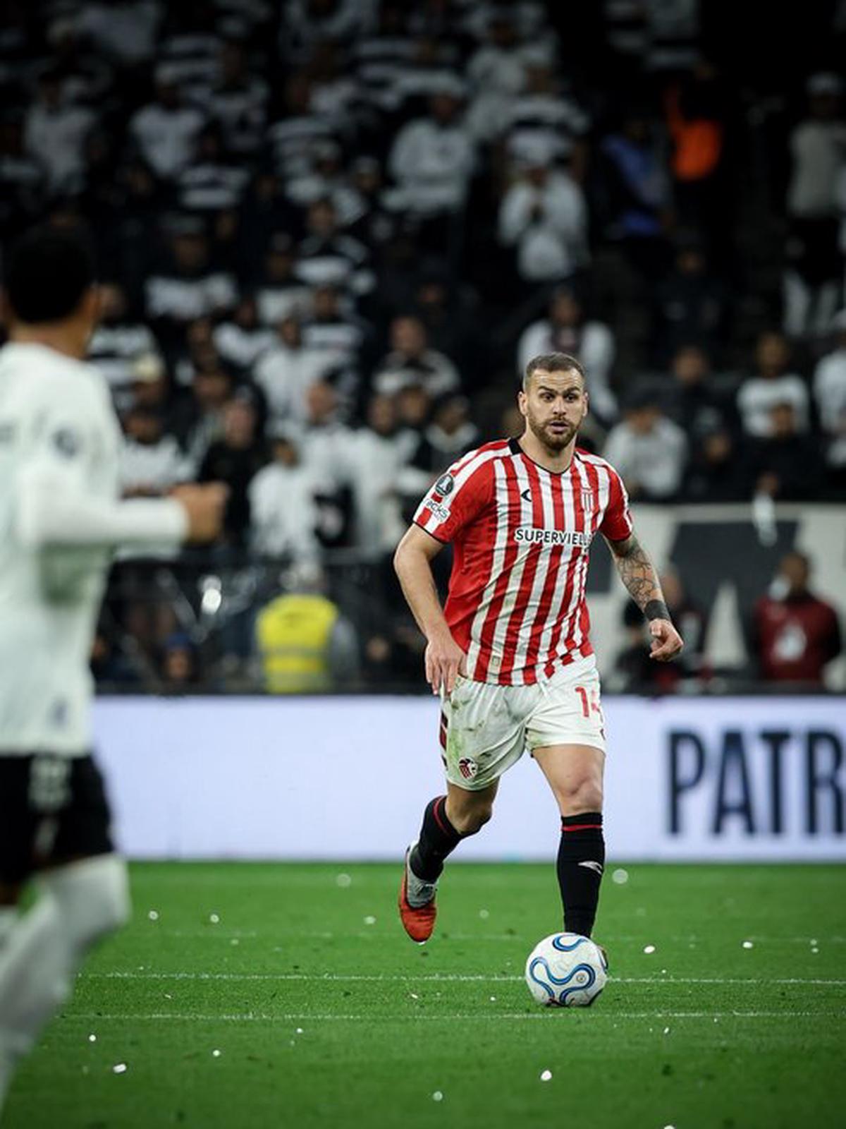 Leandro González Pirez durante la vuelta de los cuartos de final de la Libertadores.