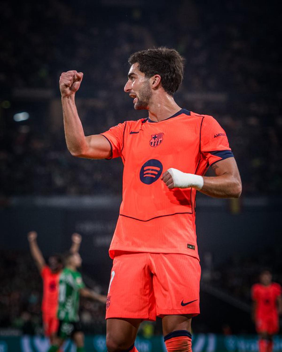 Ferran Torres marcó un triplete para el Barcelona.