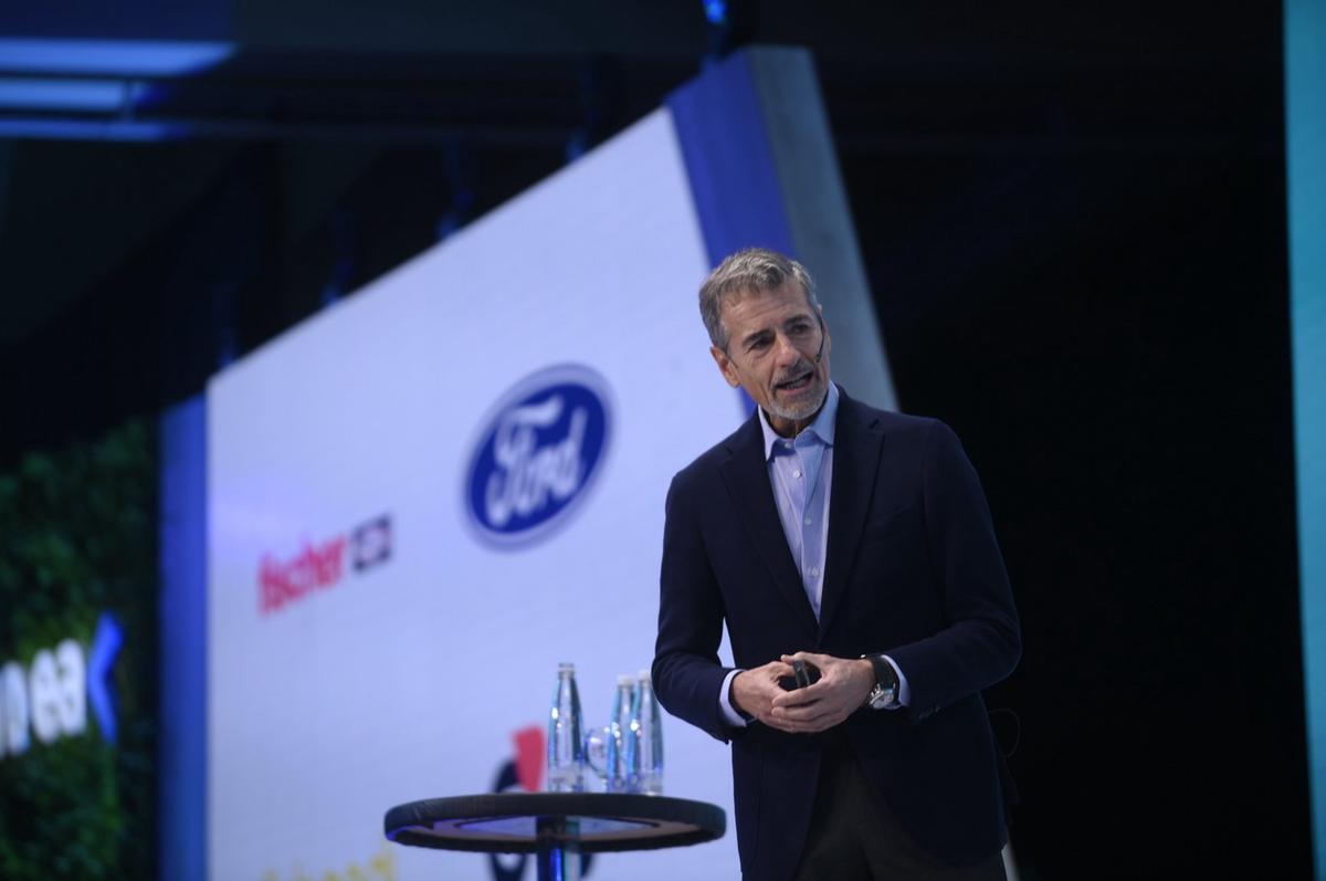 FOTO: Referentes de la política, la economía y las empresas debaten en IDEA.