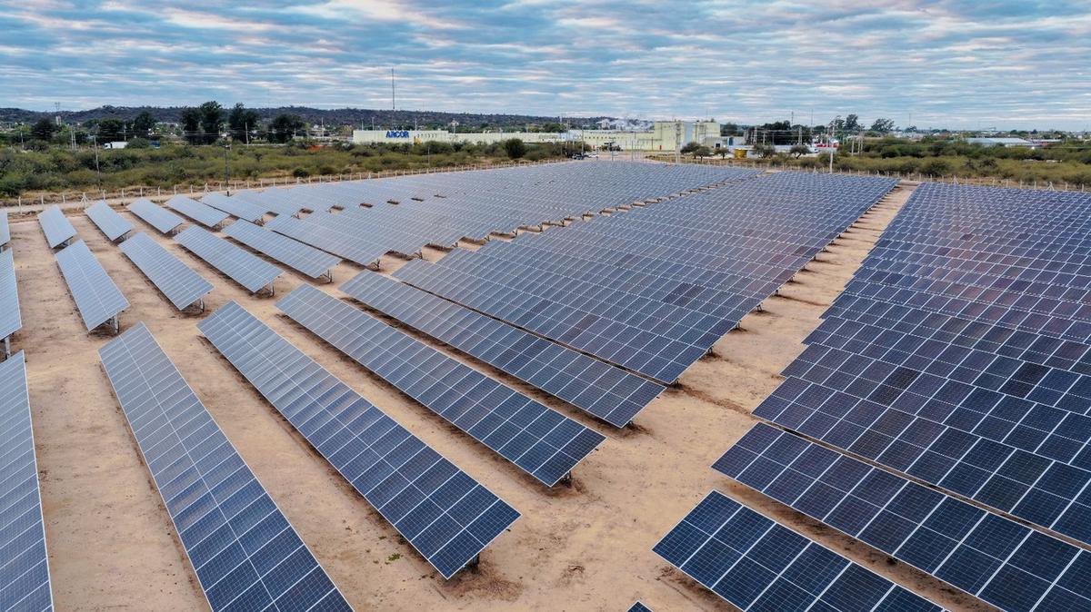 Arcor inauguró un parque solar en Recreo, Catamarca.
