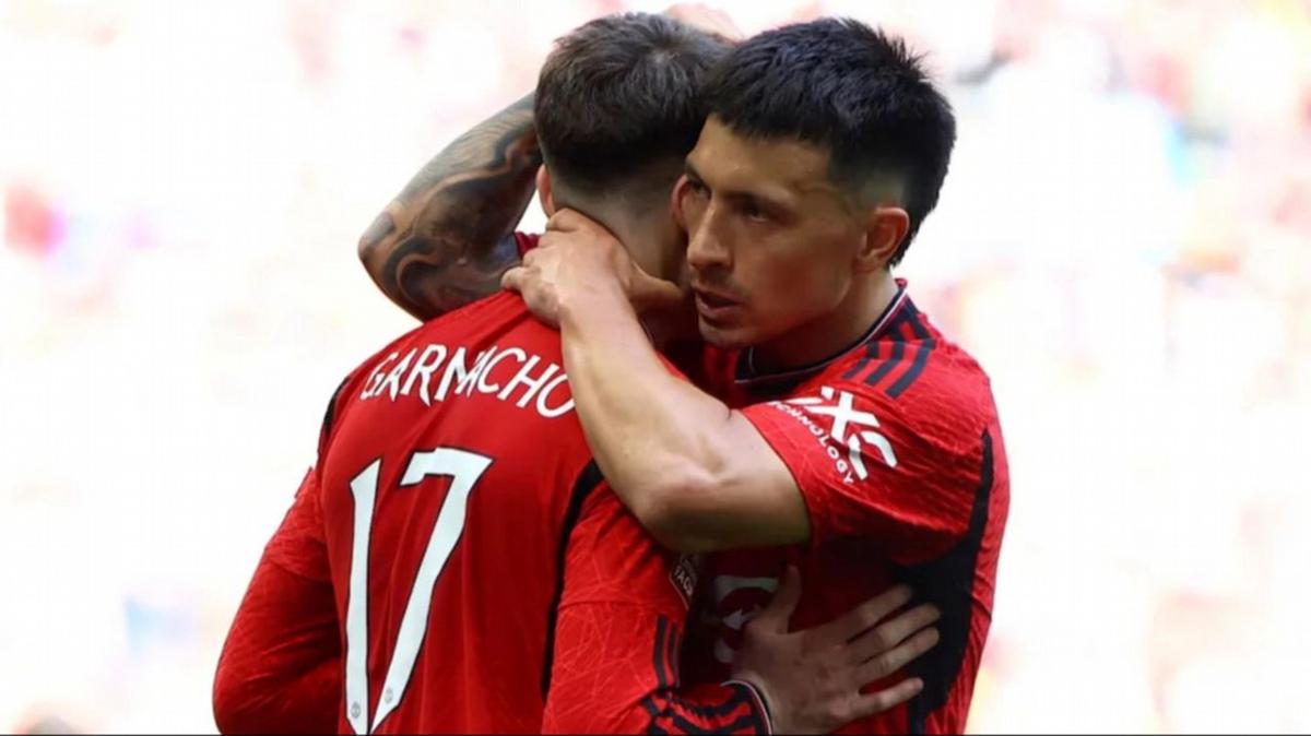 FOTO: Lisandro Martínez y Garnacho, los argentinos del United. (Foto:NA)