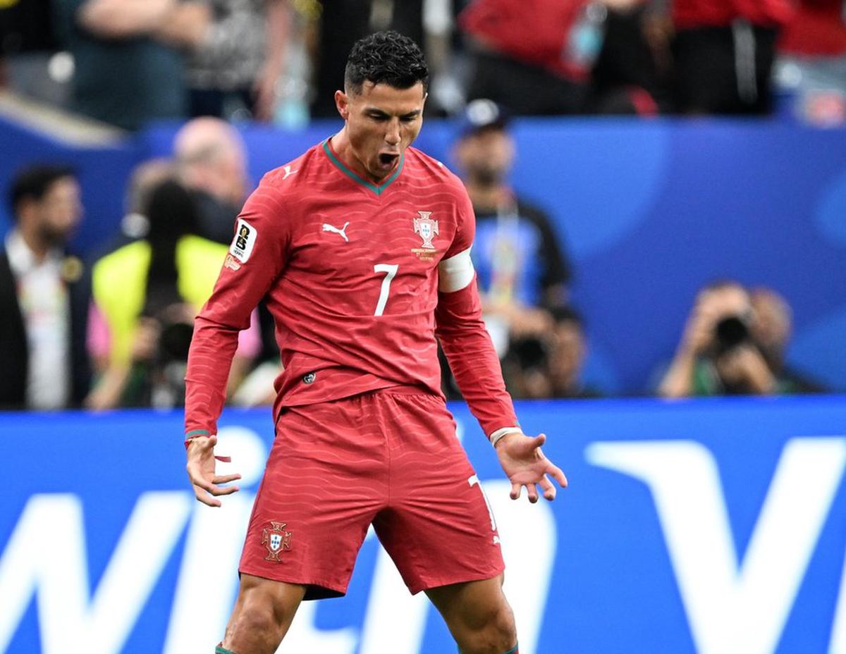 Cristiano Ronaldo festejando su gol en el Mundial.