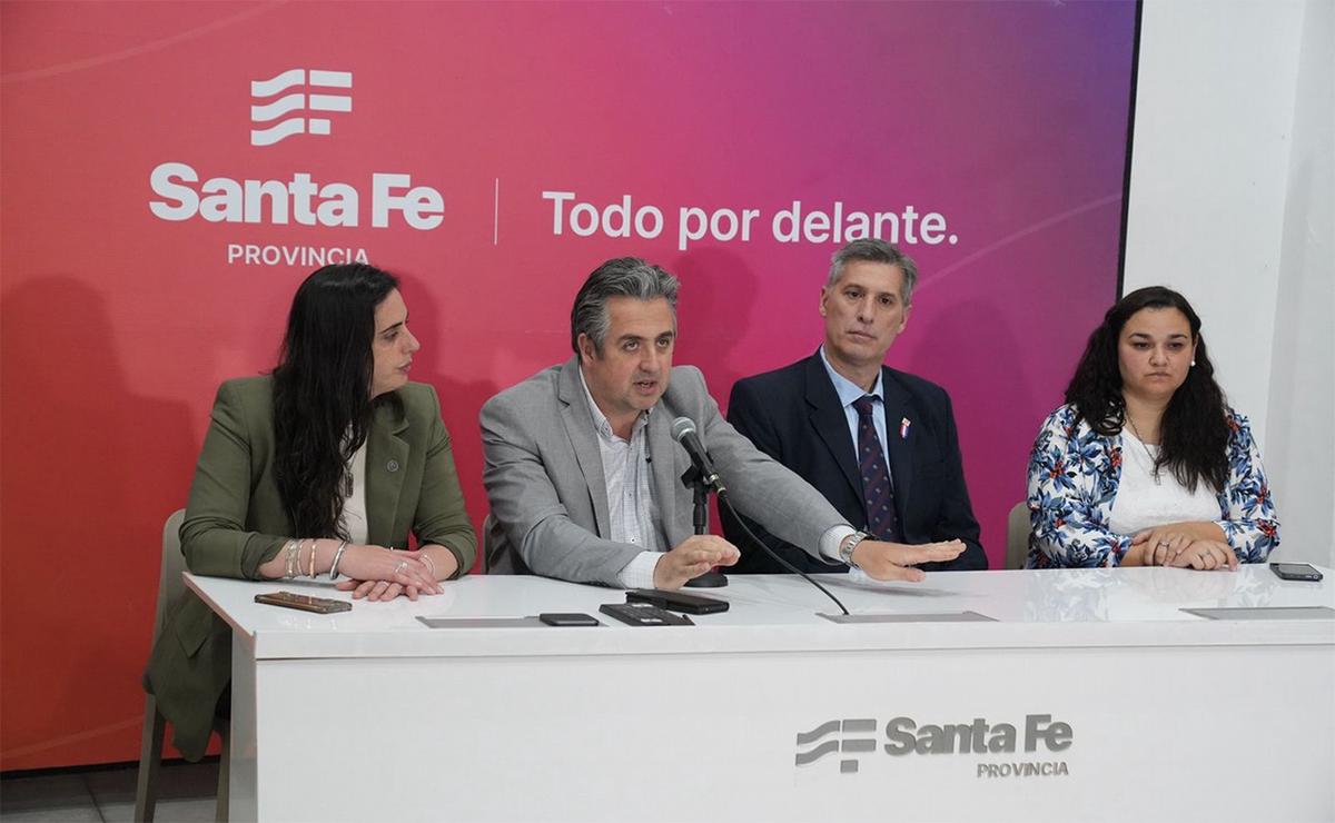 Funcionarios provinciales explicaron cambios en Iapip para compras carcelarias.