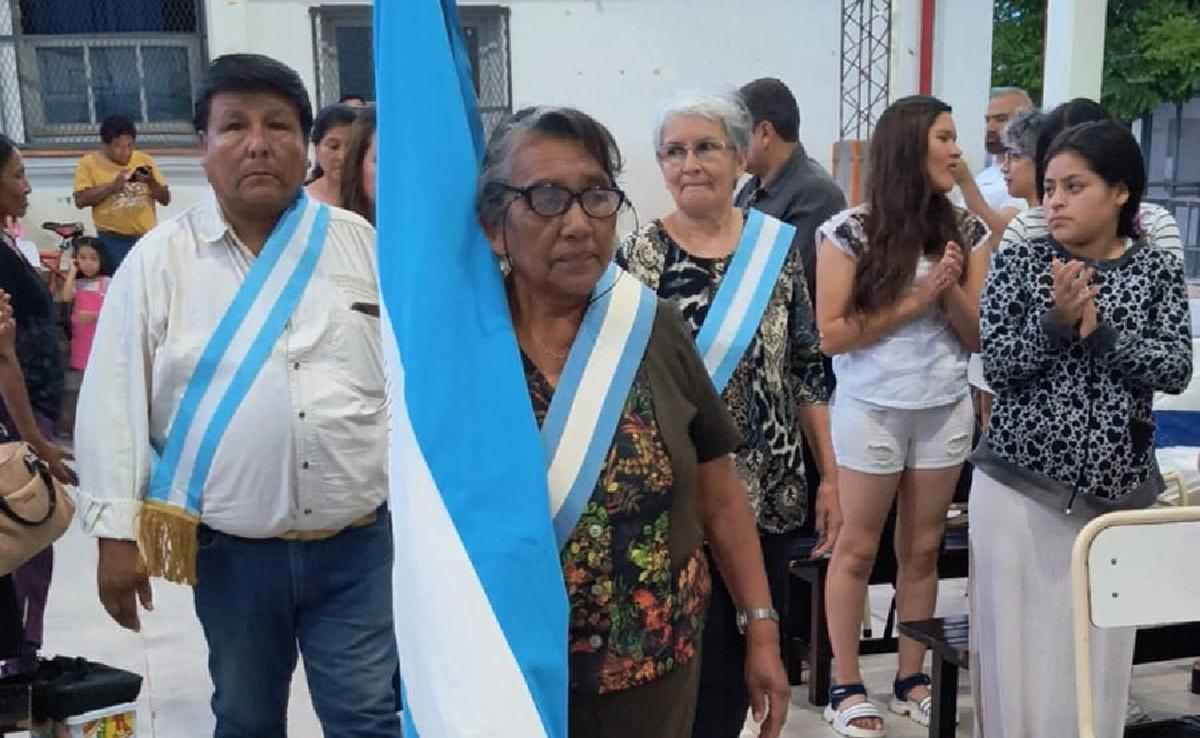 Candelaria Baños, una mujer de 76 años que finaliza la primaria con esfuerzo y pasión