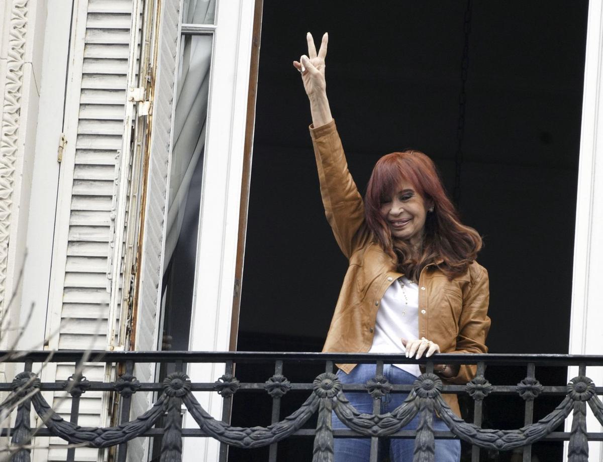 Cristina Kirchner podrá cobrar una de las asignaciones vitalicias. (Foto: NA)