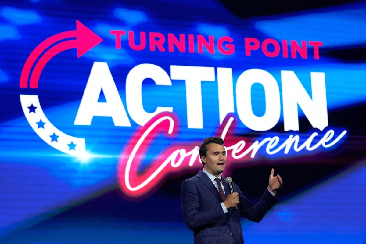Inicia en Phoenix la conferencia juvenil Turning Point sin Charlie Kirk, su fundador