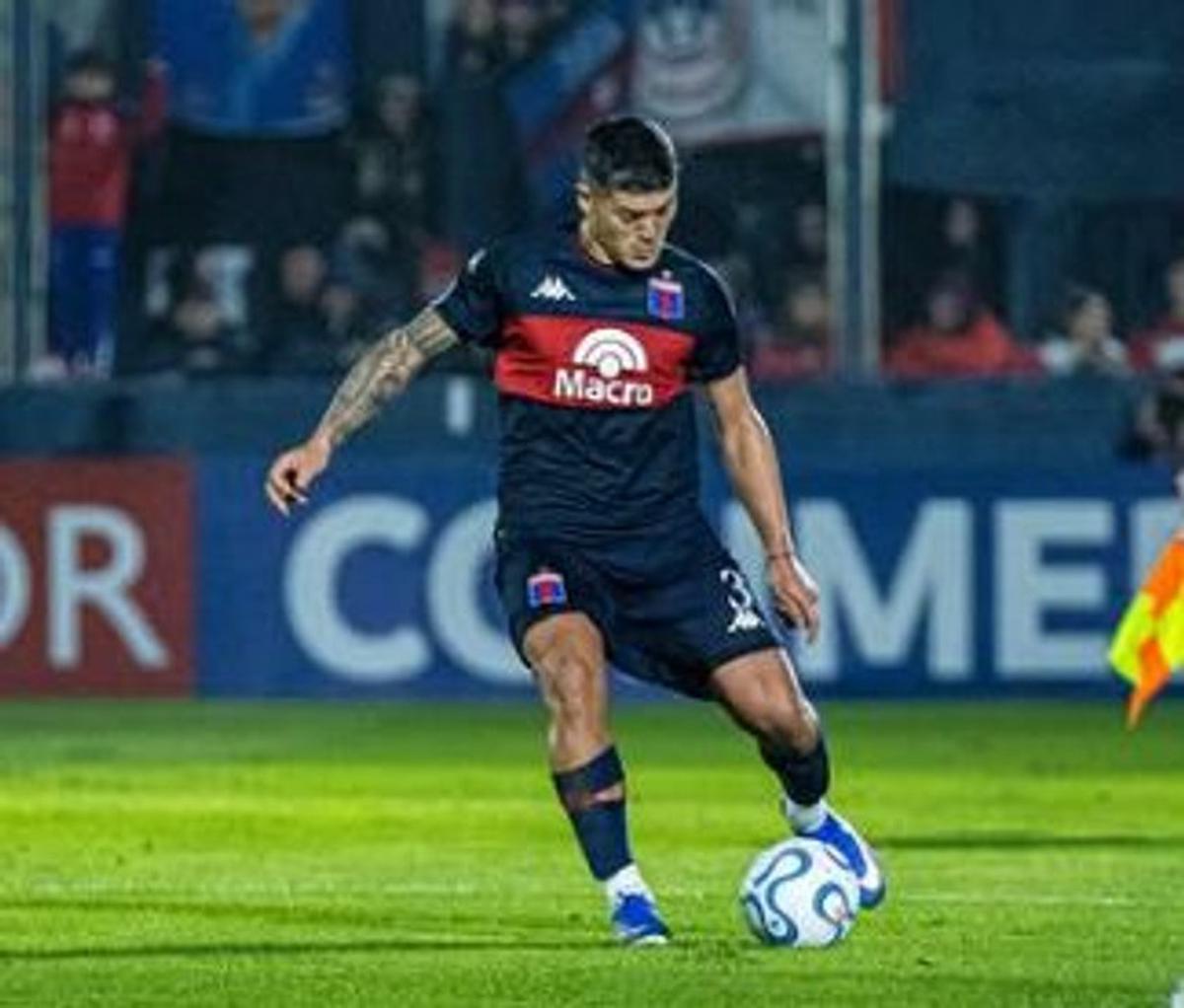 Nahuel Banegas, en los 16avos de final de la Copa Sudamericana.