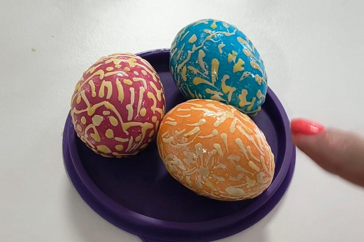 Huevos de Pascua lituanos en Córdoba, una tradición de Semana Santa