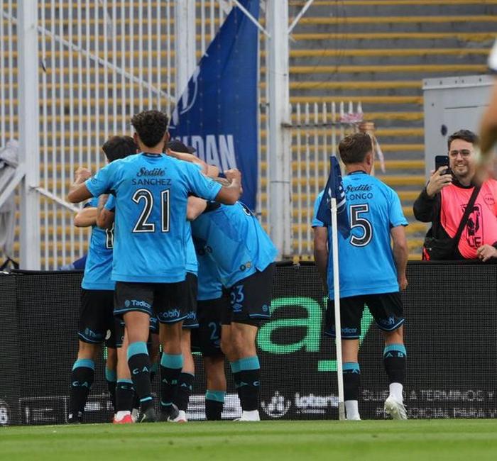 Grítalo "Pirata": volvé a emocionarte con el relato del gol del triunfo en el clásico
