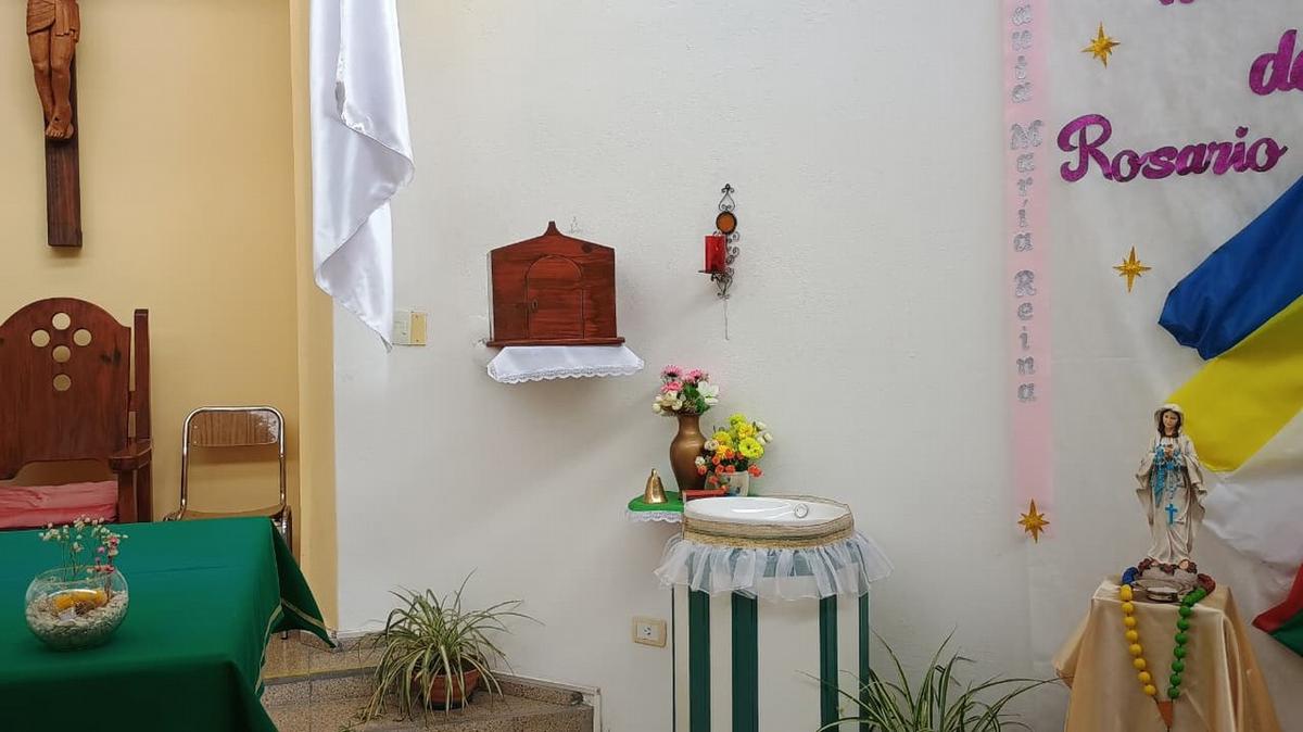 Se llevaron hasta el vino: insólito robo en una iglesia en Malagueño