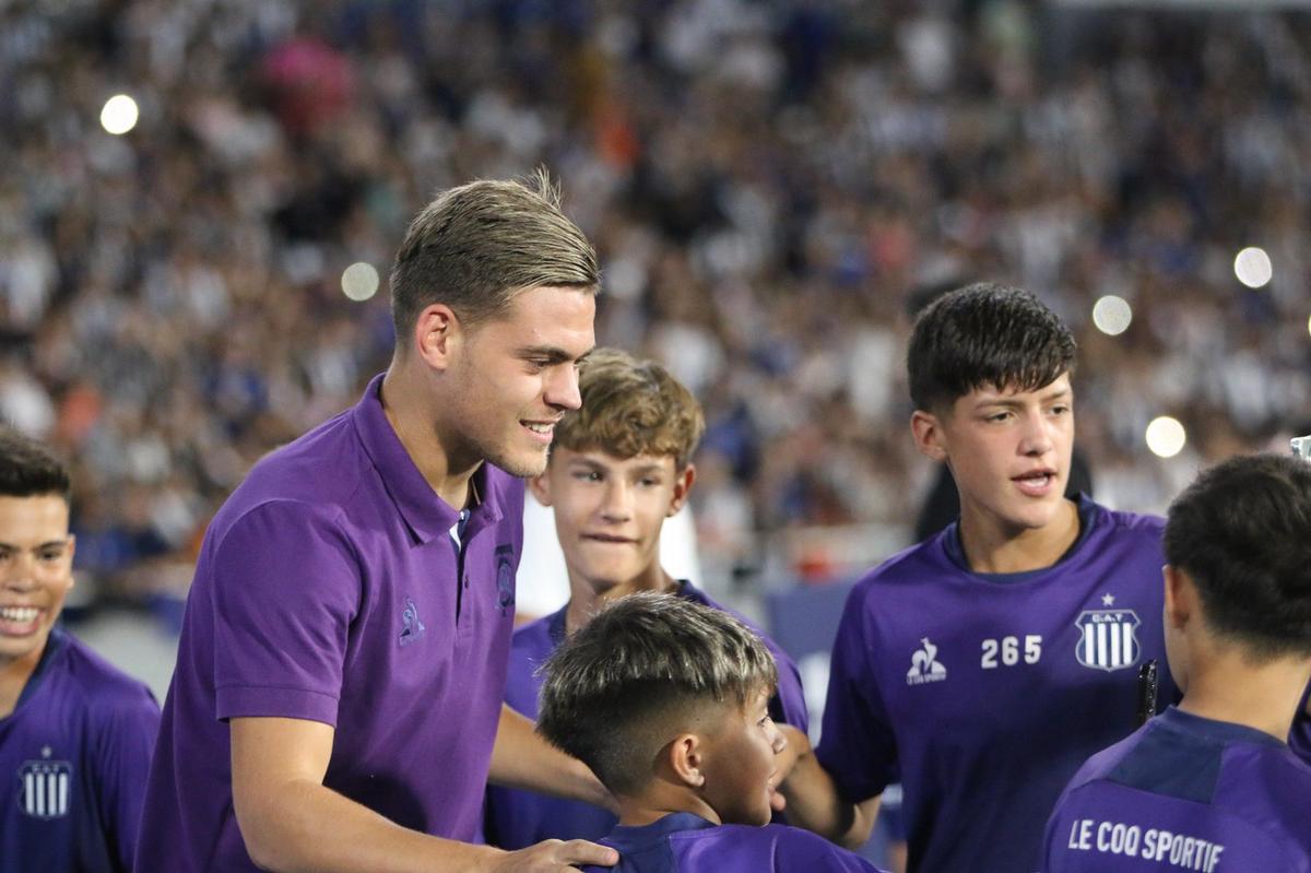 FOTO: Todo es alegría en Talleres por el título de la Supercopa Internacional. 