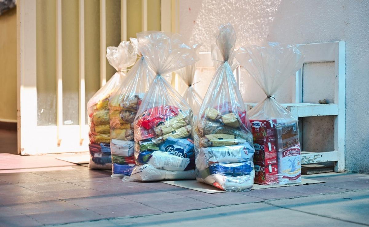 Más de 100 mil alumnos de San Luis recibieron bolsones de alimento (Foto: ANSL).