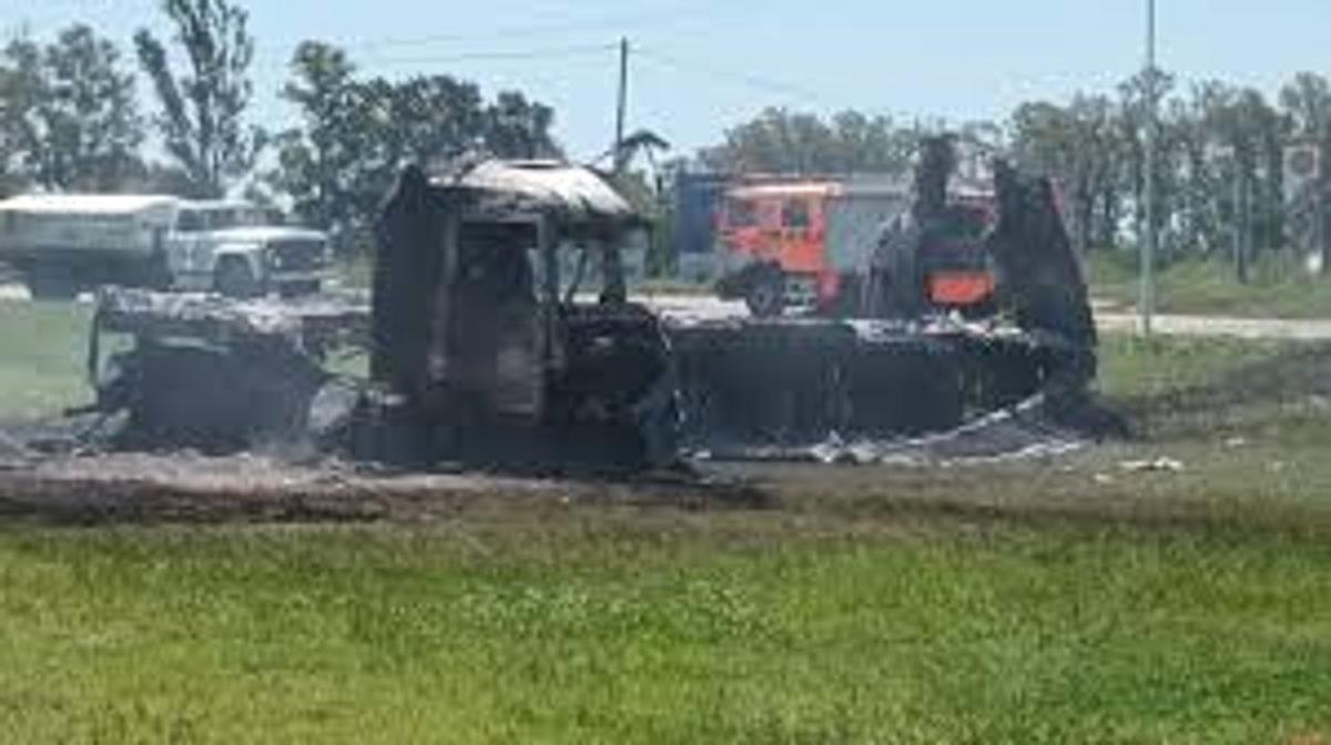 Dos muertos en un violento choque frontal de dos camiones en Santa Fe