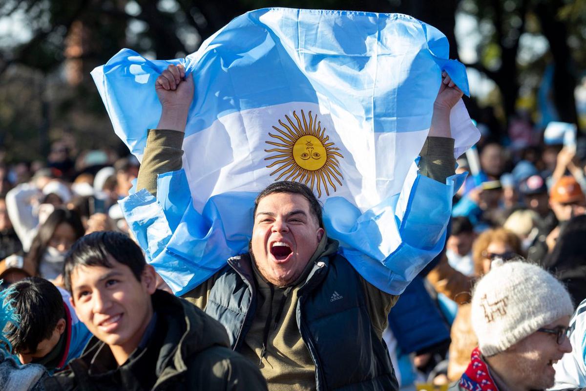 Consejos para cuidar la voz durante el Mundial 2026: ¡no la desgastes!