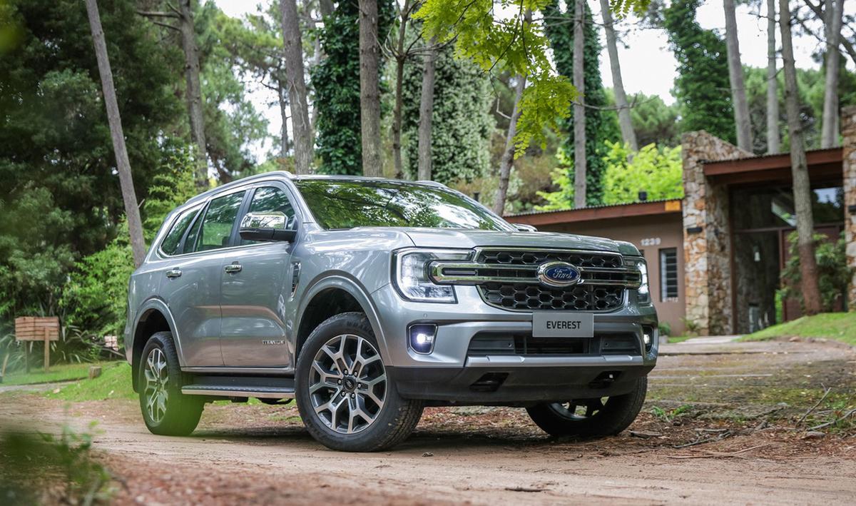 FOTO: Cadena3 en Pinamar en el anuncio de la llegada de la nueva Ford Everest al pais