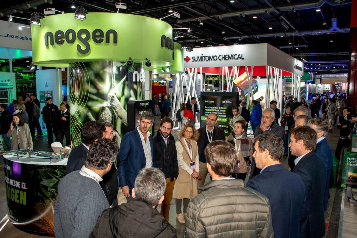 Ambas firmas estuvieron presentes en el reciente congreso de AAPRESID en Palermo.