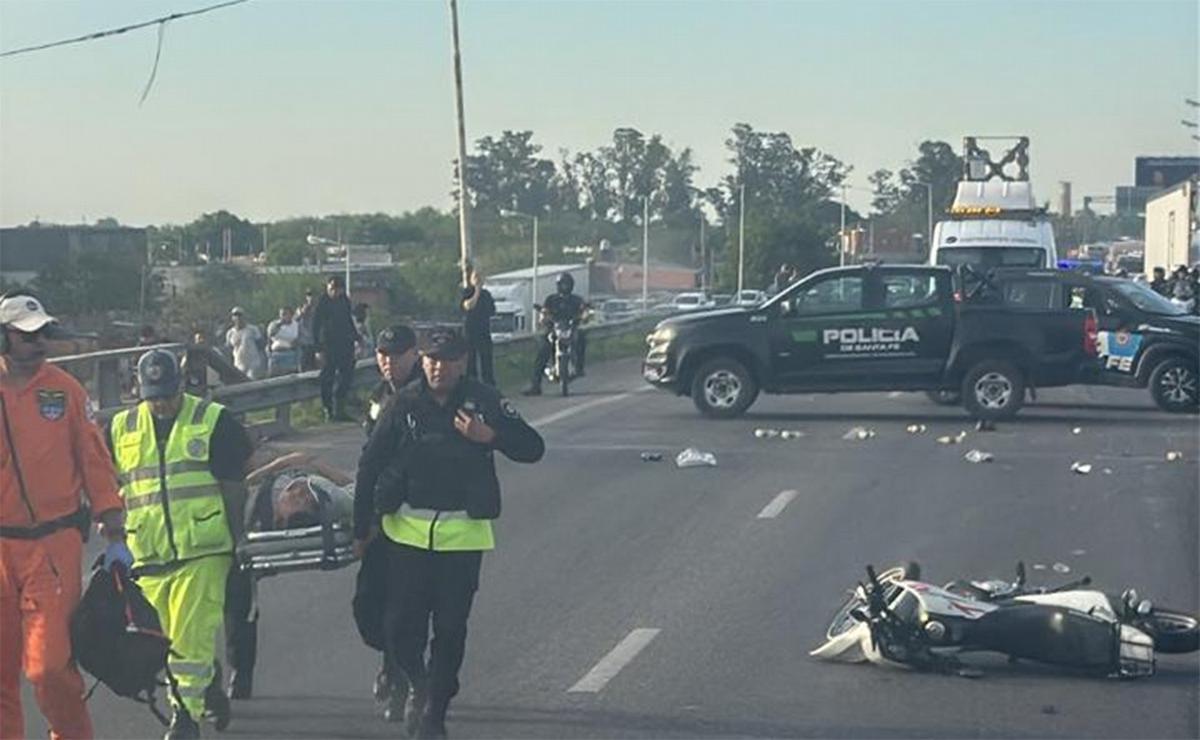 Rosario: código rojo en Circunvalación y 27 de Febrero tras caída de una moto.