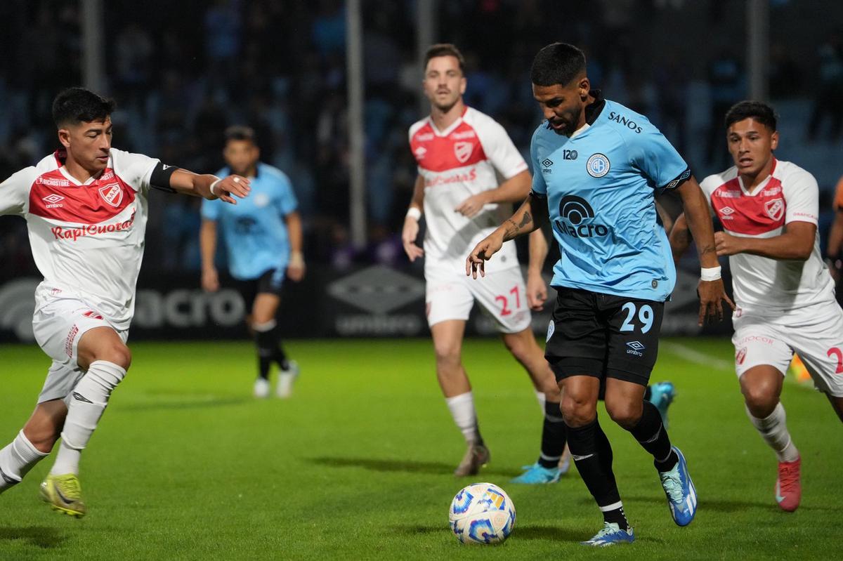 FOTO: Belgrano y Argentinos se enfrentan en Alberdi. (Foto: Daniel Cáceres/C3)