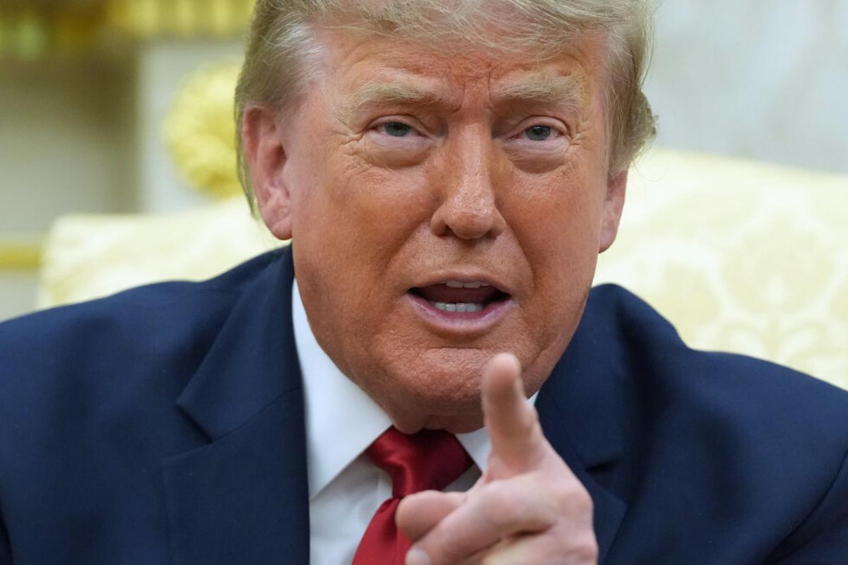 Trump hablará en reunión de tecnología militar mientras guerra con Irán reduce armas