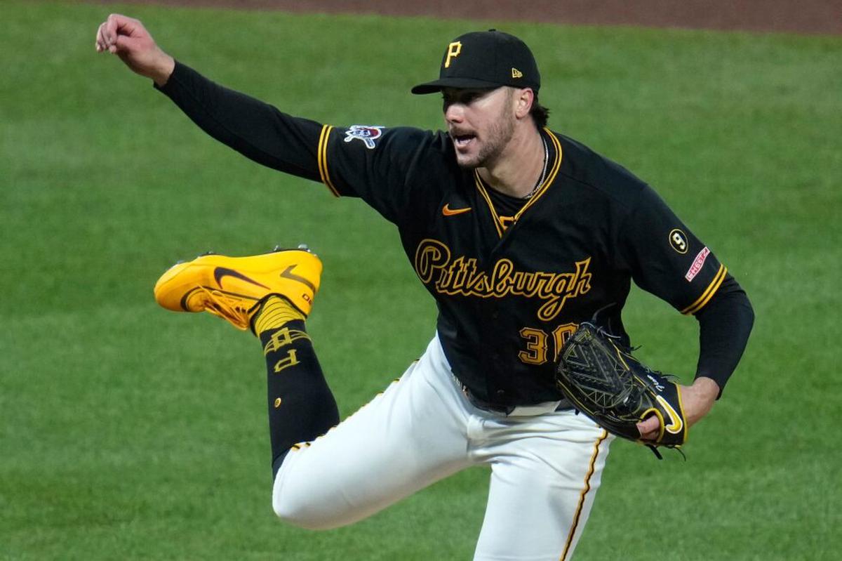 Paul Skenes lanza sin hits hasta la 6ta y Piratas vencen 7-1 a Padres