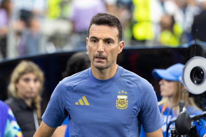 Con tres cambios: el 11 confirmado de Argentina para enfrentar a Egipto