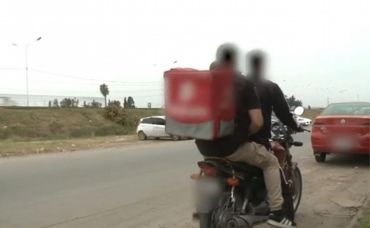 Captura de video de la simulación policial.