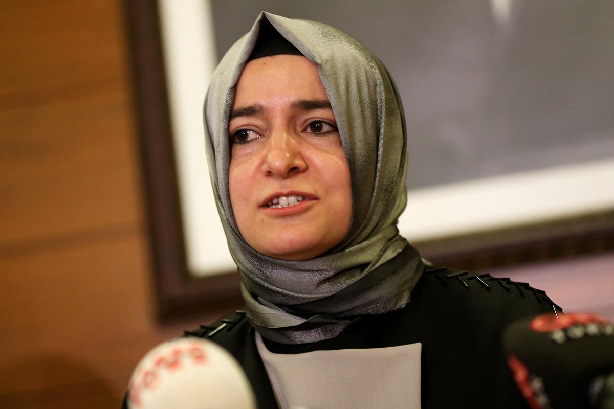 Renuncia vicepresidenta de partido gobernante de Turquía tras acusaciones