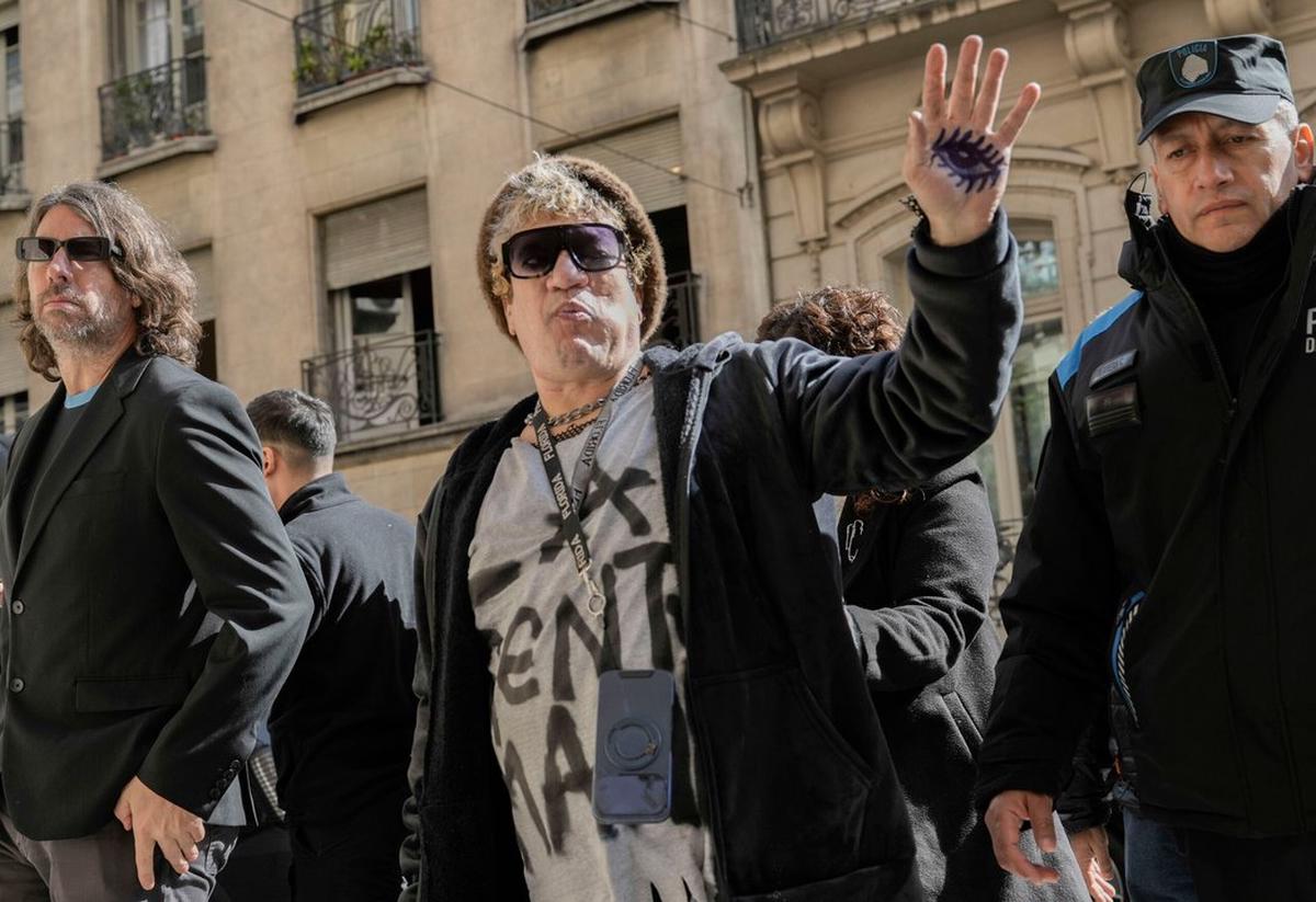 La Justicia ordena la internación de Pity Álvarez por 90 días ante riesgos para su seguridad