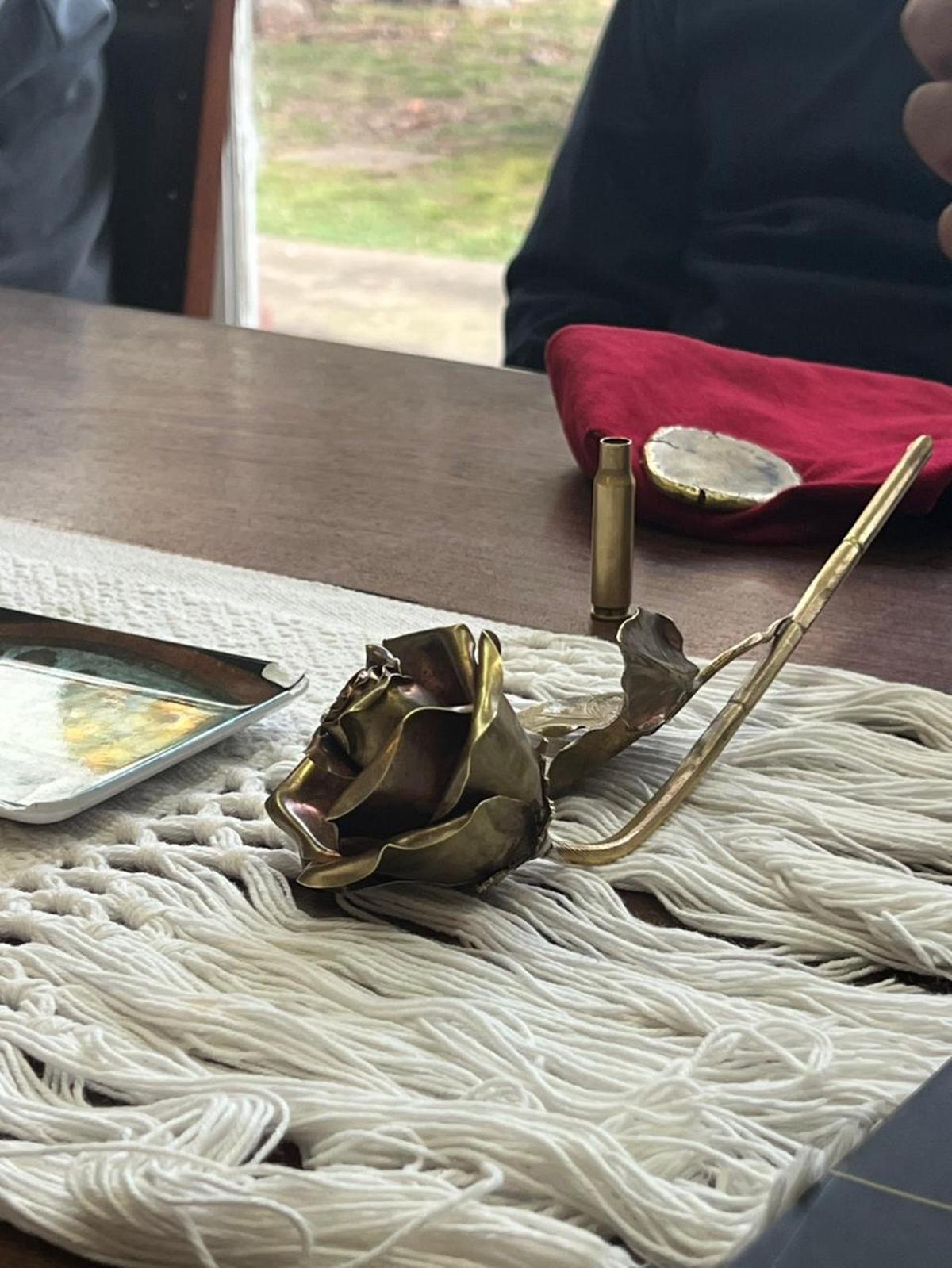 Pallarols llegó a Rafaela con el cáliz para el Papa León XIV y pidió por la paz.