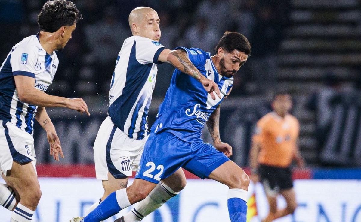 Talleres perdió con Vélez en el Kempes. (Prensa:Cavs)