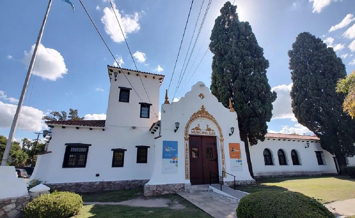 Fuerte cruce con la Municipalidad de La Calera por el servicio de agua. (El Objetivo)