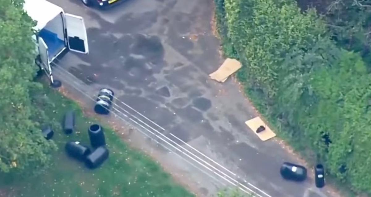 Material encontrado dentro de camionetas investigadas.