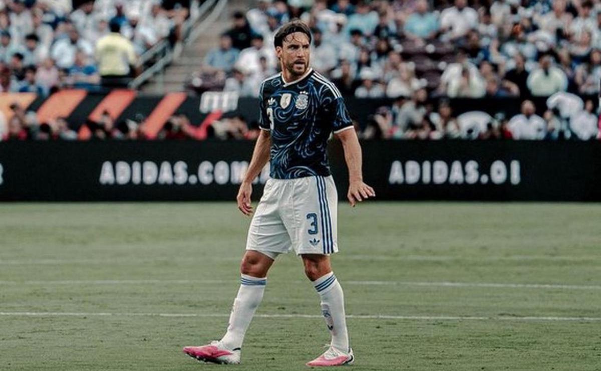 Nicolas Tagliafico en duda para el primer duelo ante Argelia.