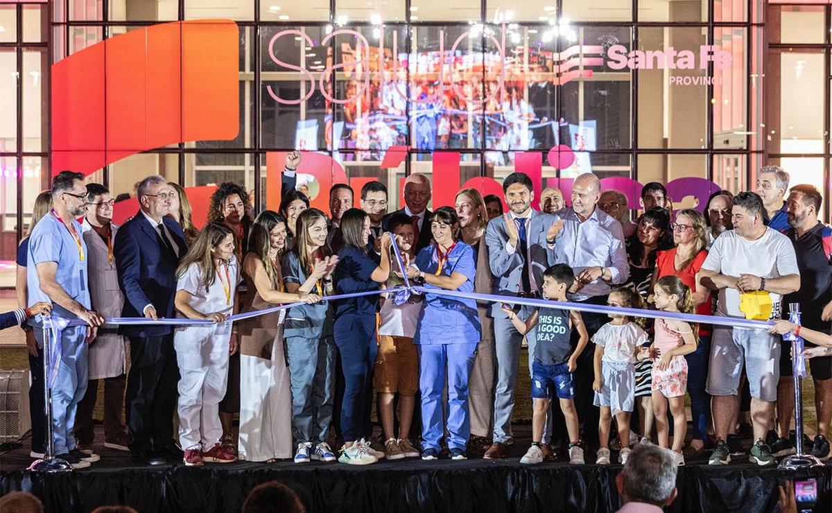 Inauguraron el Hospital Regional de Rafaela, uno de los más modernos del país.