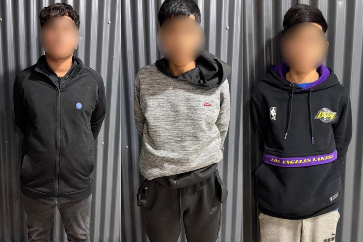 Detienen a tres adolescentes por asalto y robo de moto en Ciudad Oculta