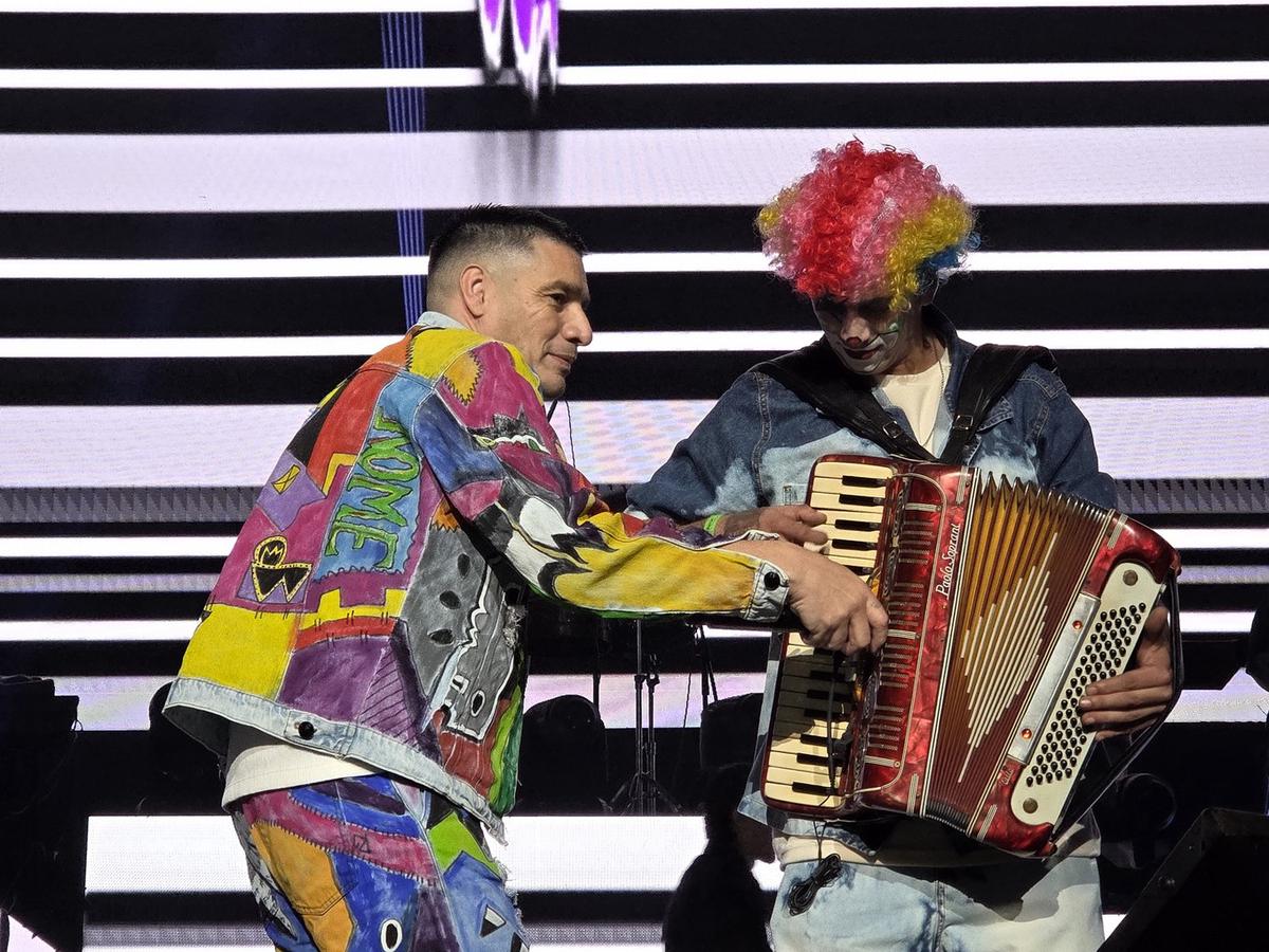 FOTO: Euge Quevedo y la LBC en el Movistar Arena.