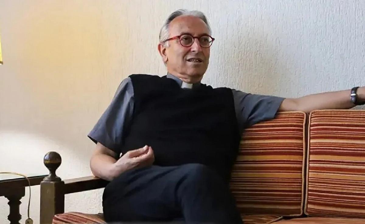 El padre Fernando Cuevas, más conocido como