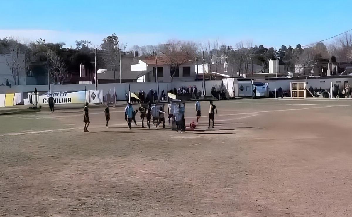 Agresión a un árbitro en Capitán Bermúdez.