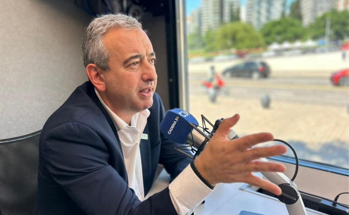 El intendente de Rosario, Pablo Javkin, en el Estudio Federal de Cadena 3.