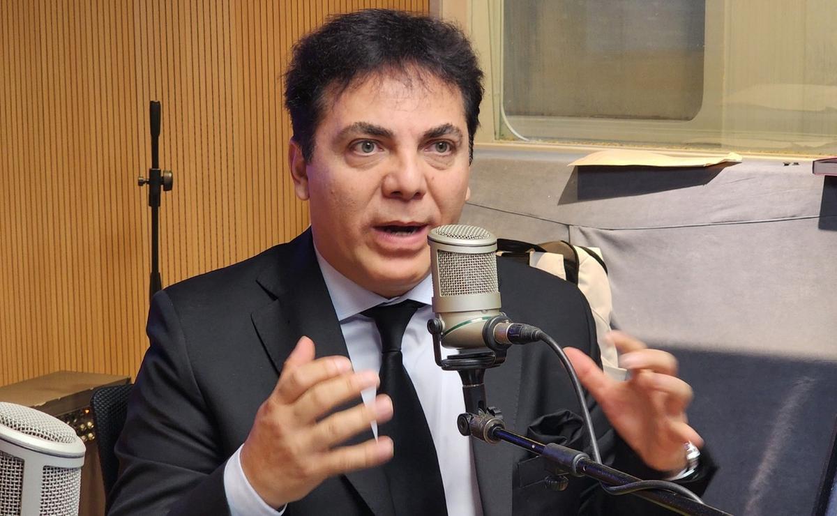 FOTO: Cristian Castro en los estudios de 