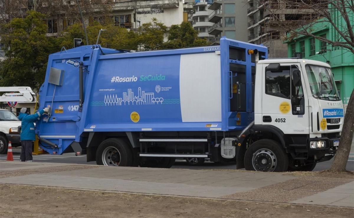 FOTO: recolección de residuos en Rosario. 