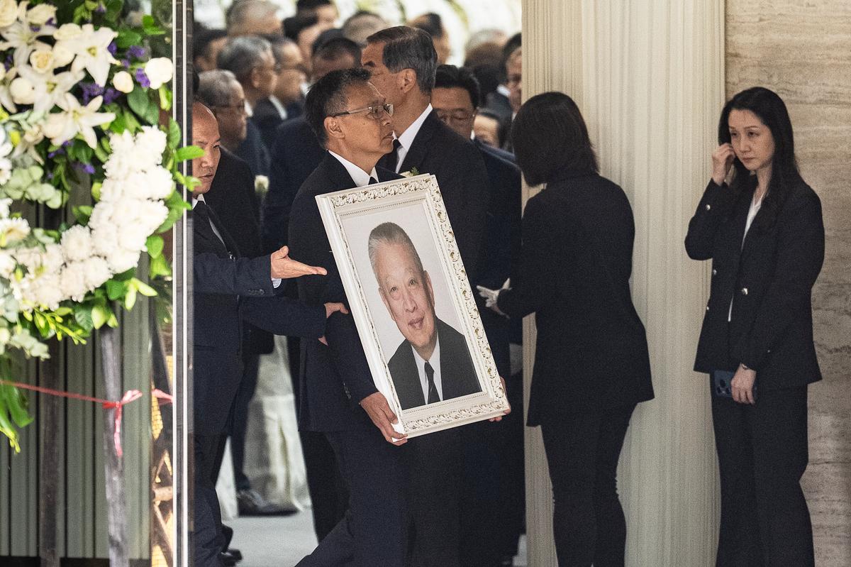 Funeral de Estado en Hong Kong honra a Tung Chee-hwa, primer líder poscolonial de la ciudad