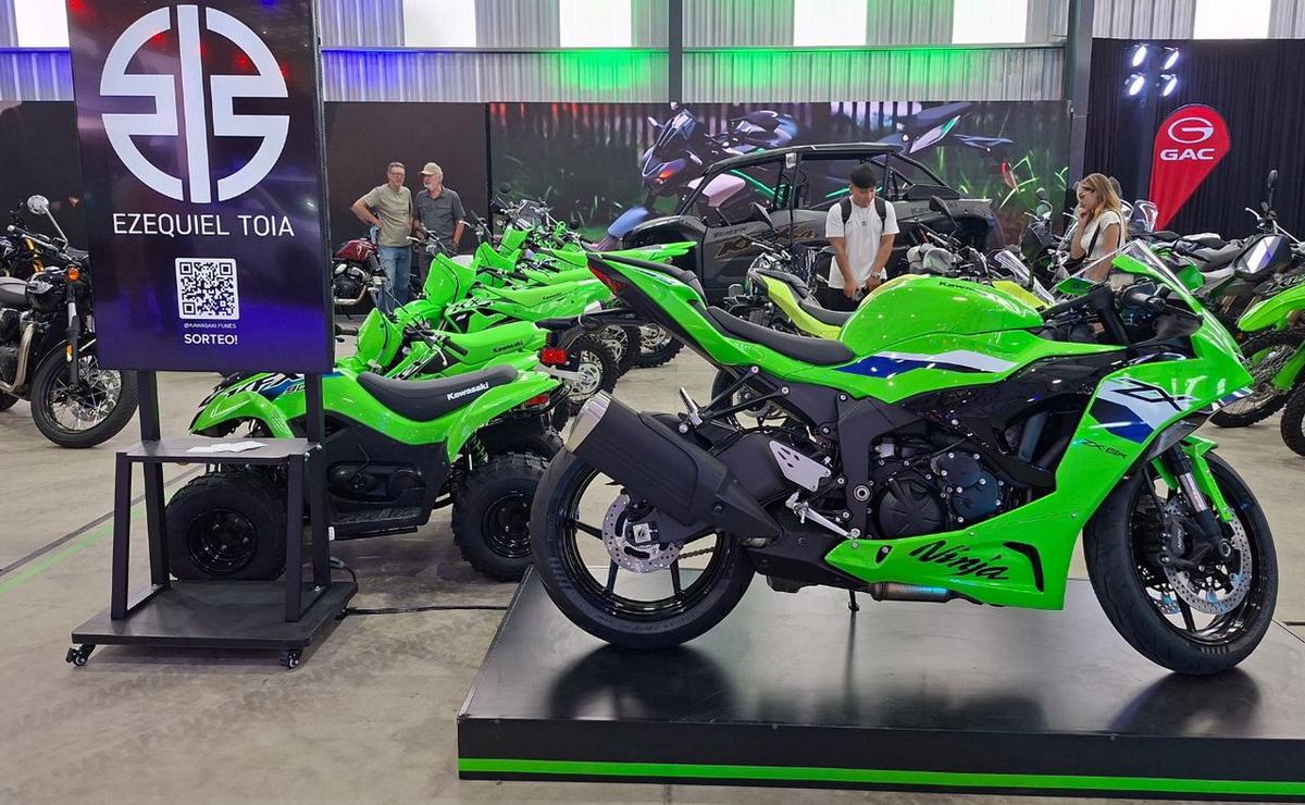 Salón del Automóvil, Funes.