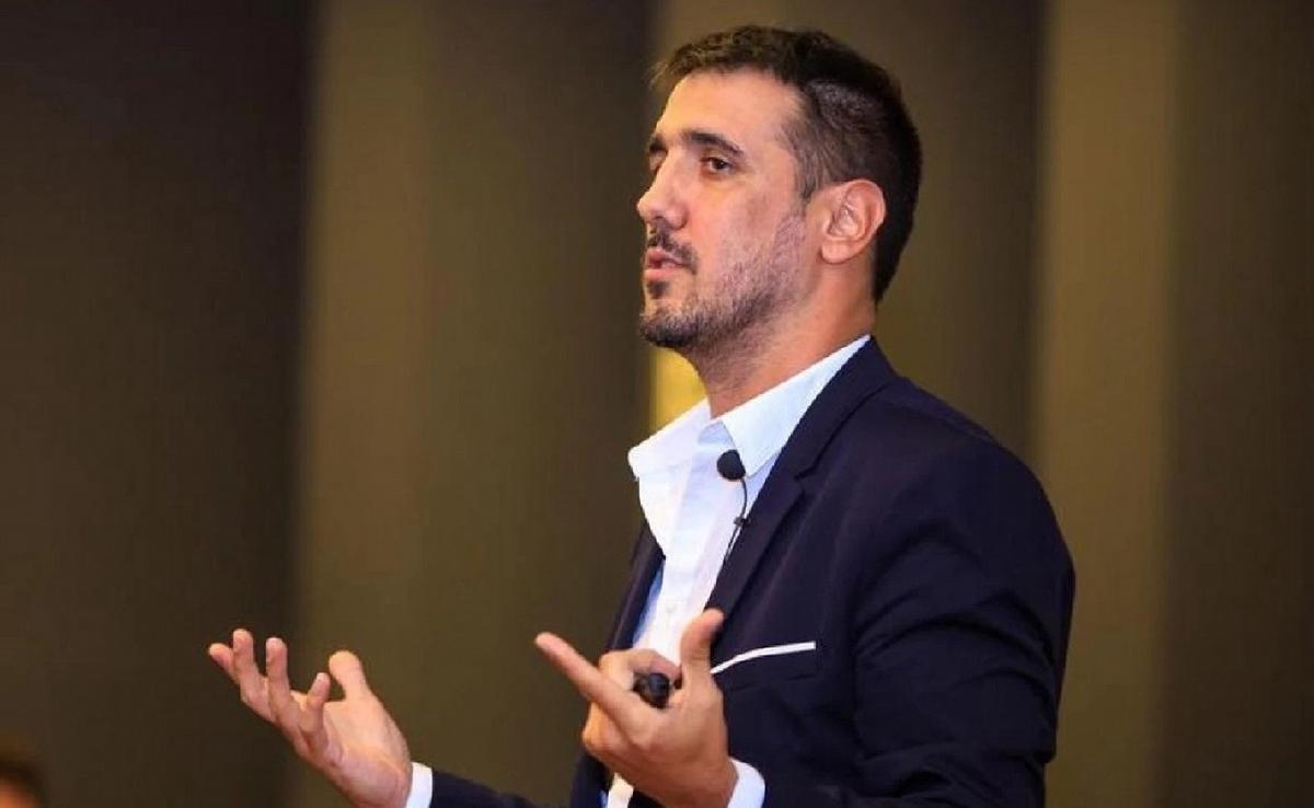 Gonzalo Sarasqueta, autor de 