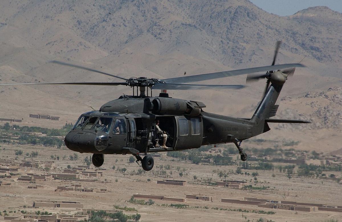 Las aeronaves norteamericanas (foto) reemplazarán a los Bell UH-1H/Huey II del Ejército.