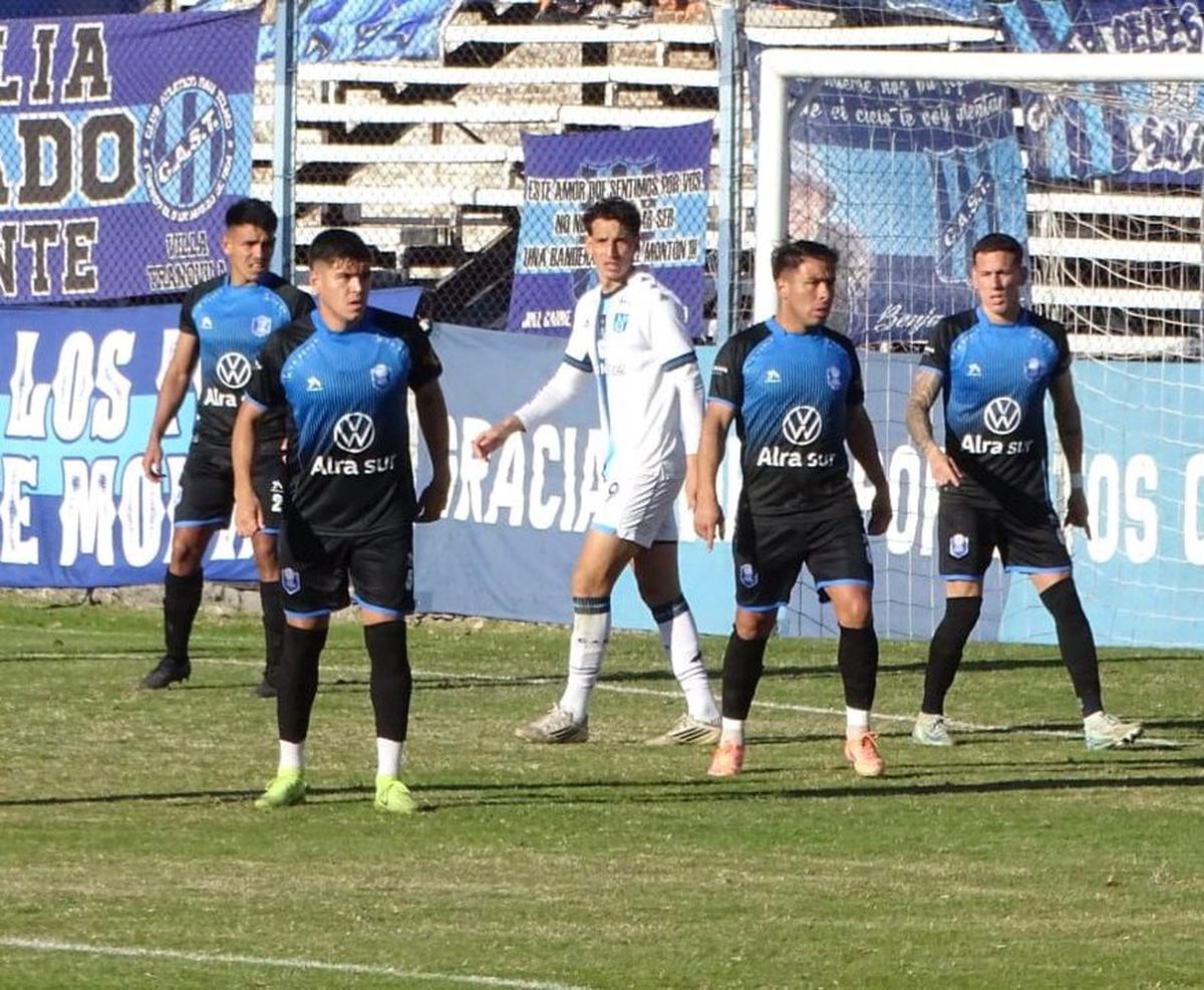 Club Ciudad Bolívar quedó como líder de su zona.