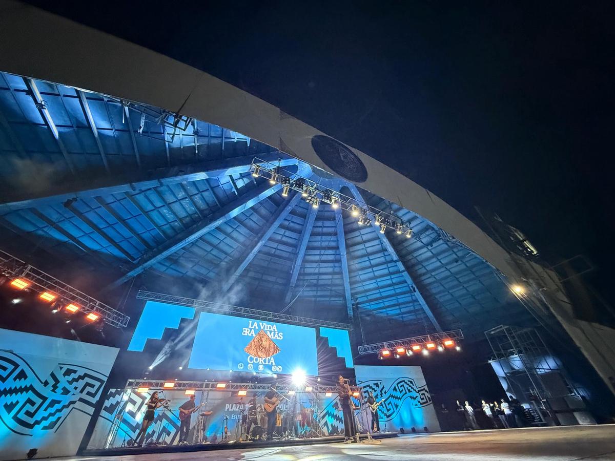 Milo J en un show íntimo en Cosquín. (Foto: Daniel Cáceres).