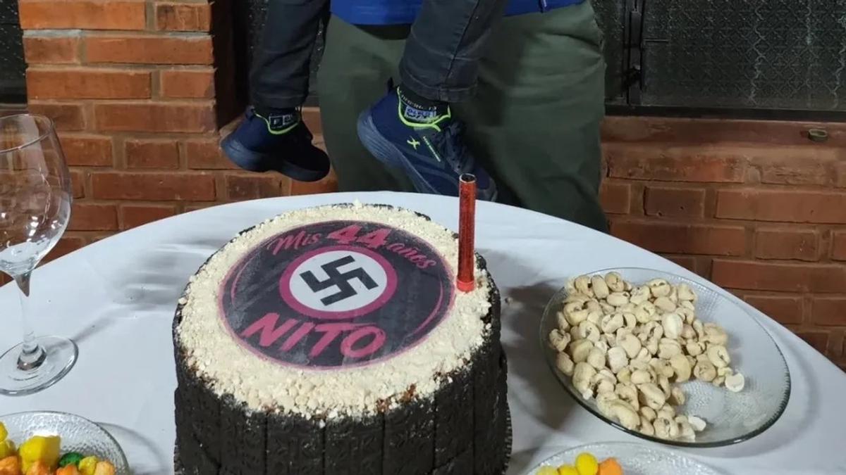 Controversia en Misiones por un cumpleaños con temática nazi y un saludo hitleriano