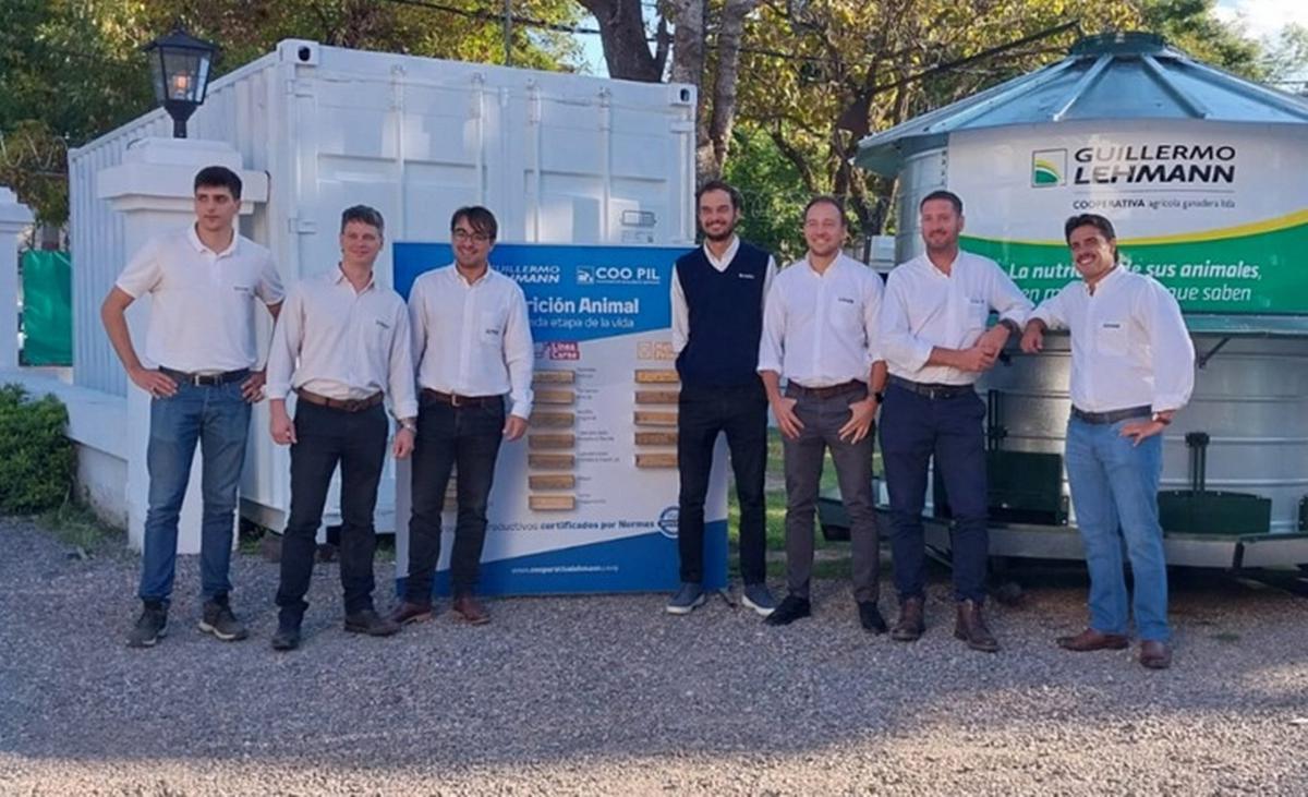 Equipo de Nutrición Animal de la cooperativa Lehmann