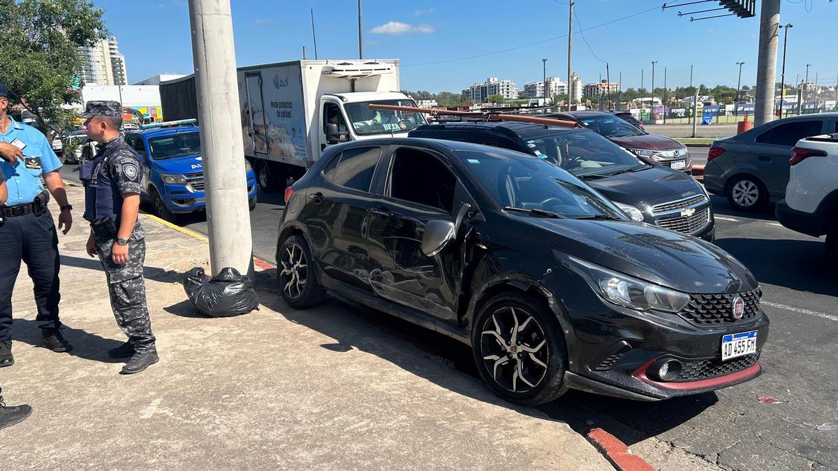 FOTO: Impactante persecución: comenzó en Carlos Paz y terminó con un choque en Córdoba